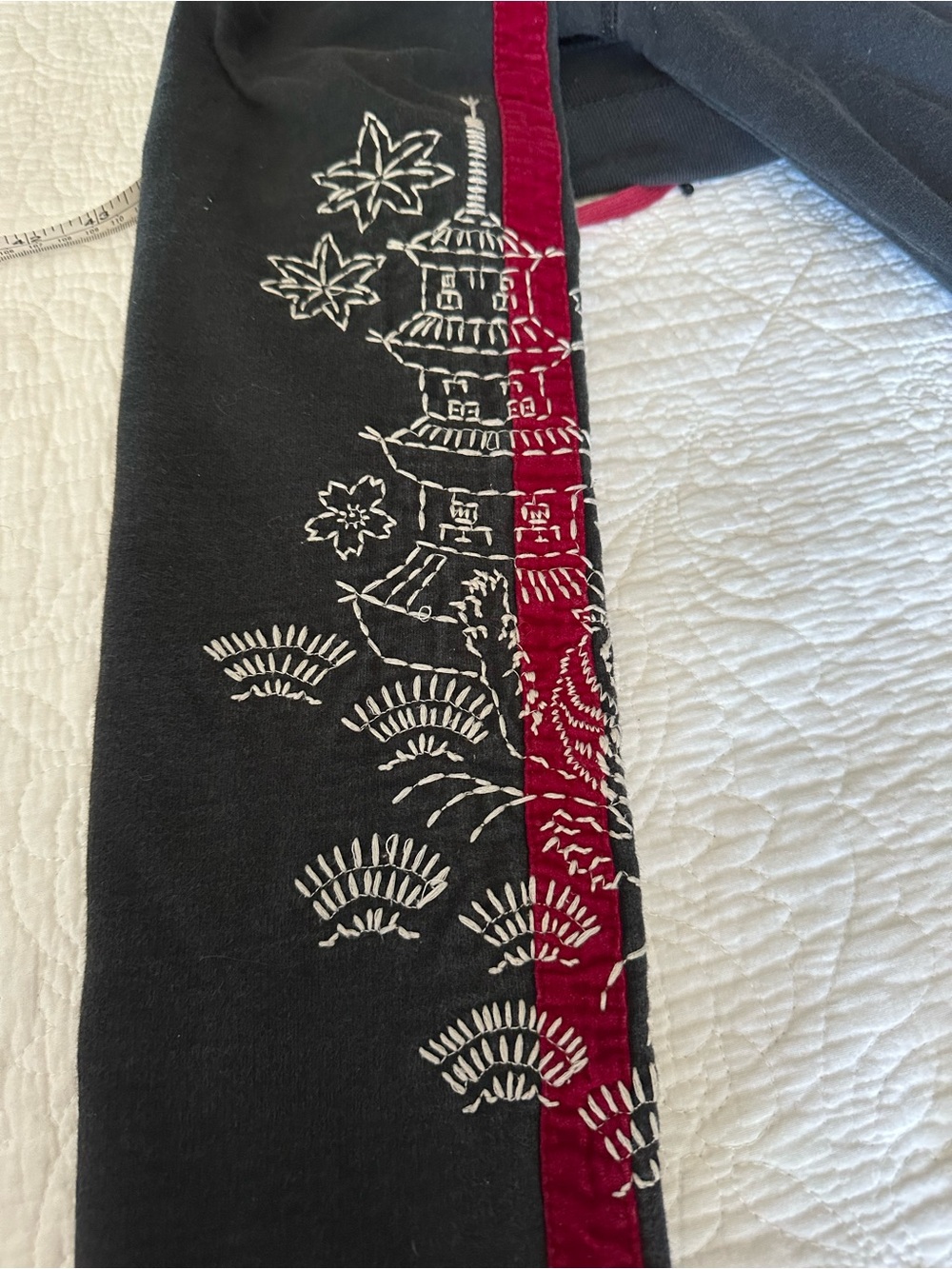 Vintage Lucky Brand Nagoya Tiger Y2K Sweatpants | Embroidered | 34” Inseam | L - Picture 10 of 10